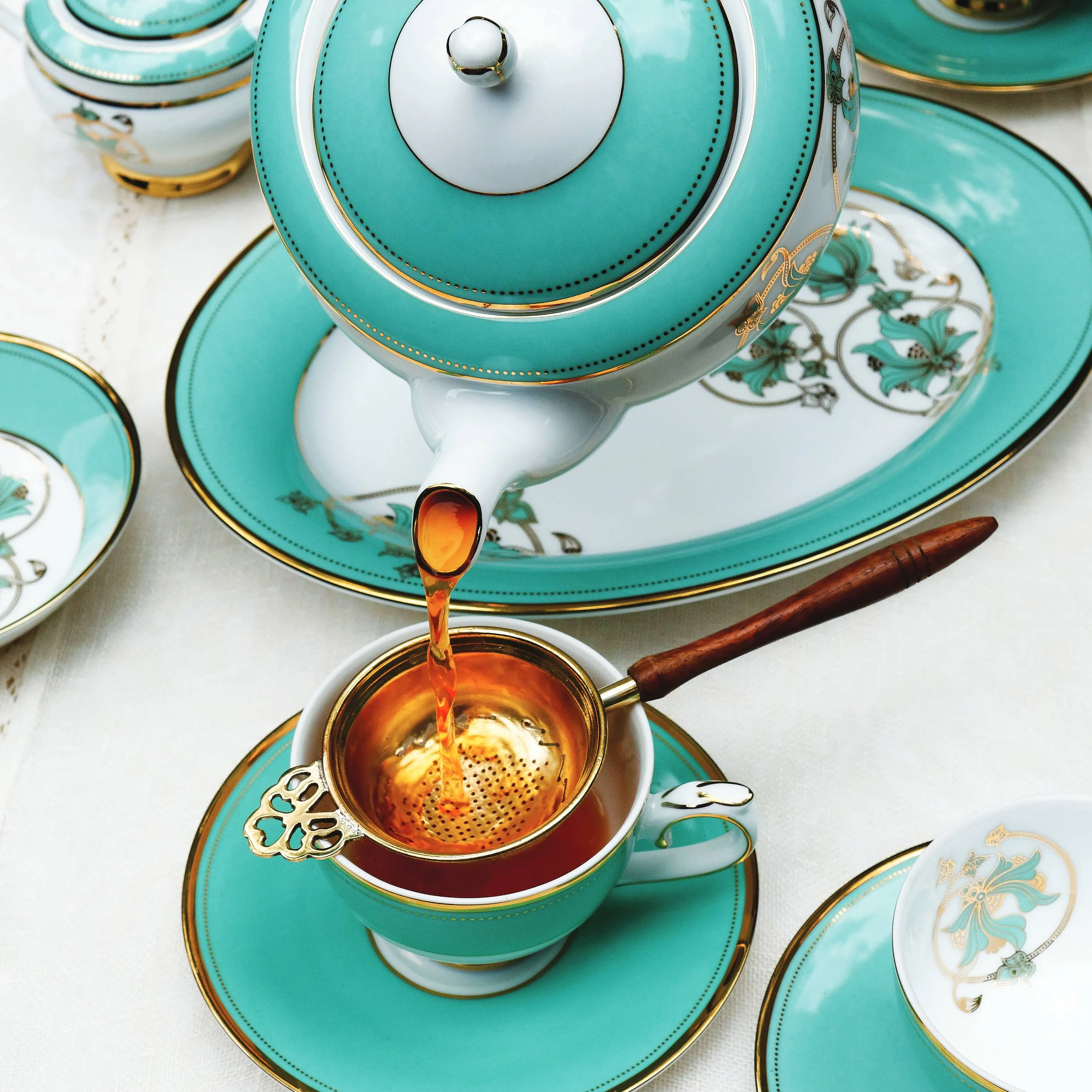 Spring in Udaipur - 15 Piece Tea Set